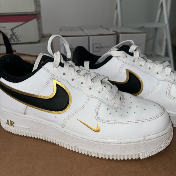 NIKE AIRFORCE 1’S White, Black, Gold - Picture 1 of 5